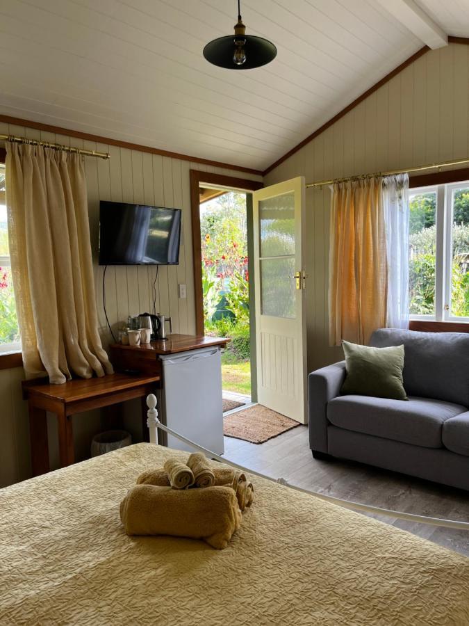 Wisteria Way Hotel Opononi Kültér fotó